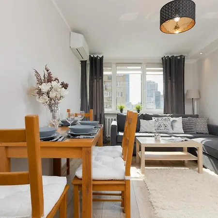 Pet-friendly Panska With Ac By Renters * Warszawa